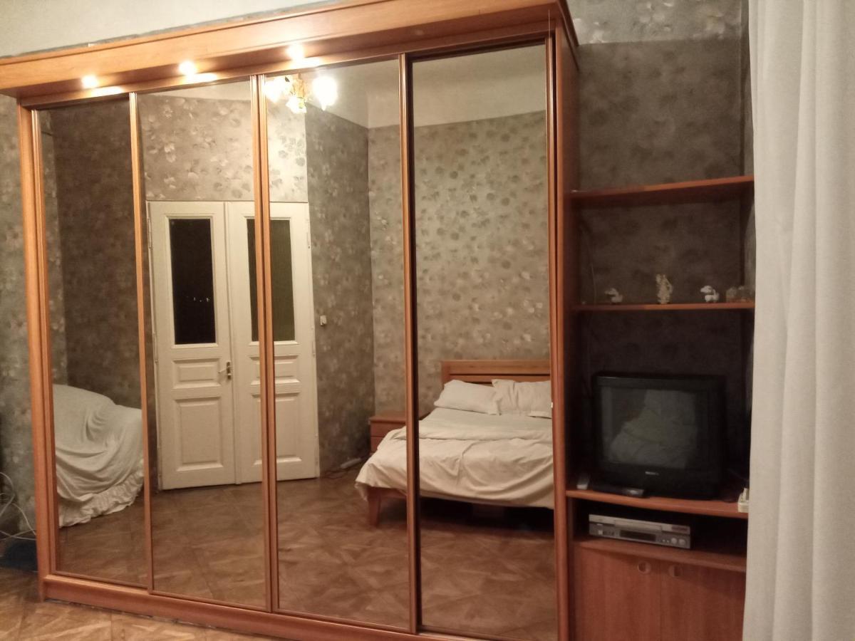 Lviv Of Open Hearts Apartment Екстериор снимка